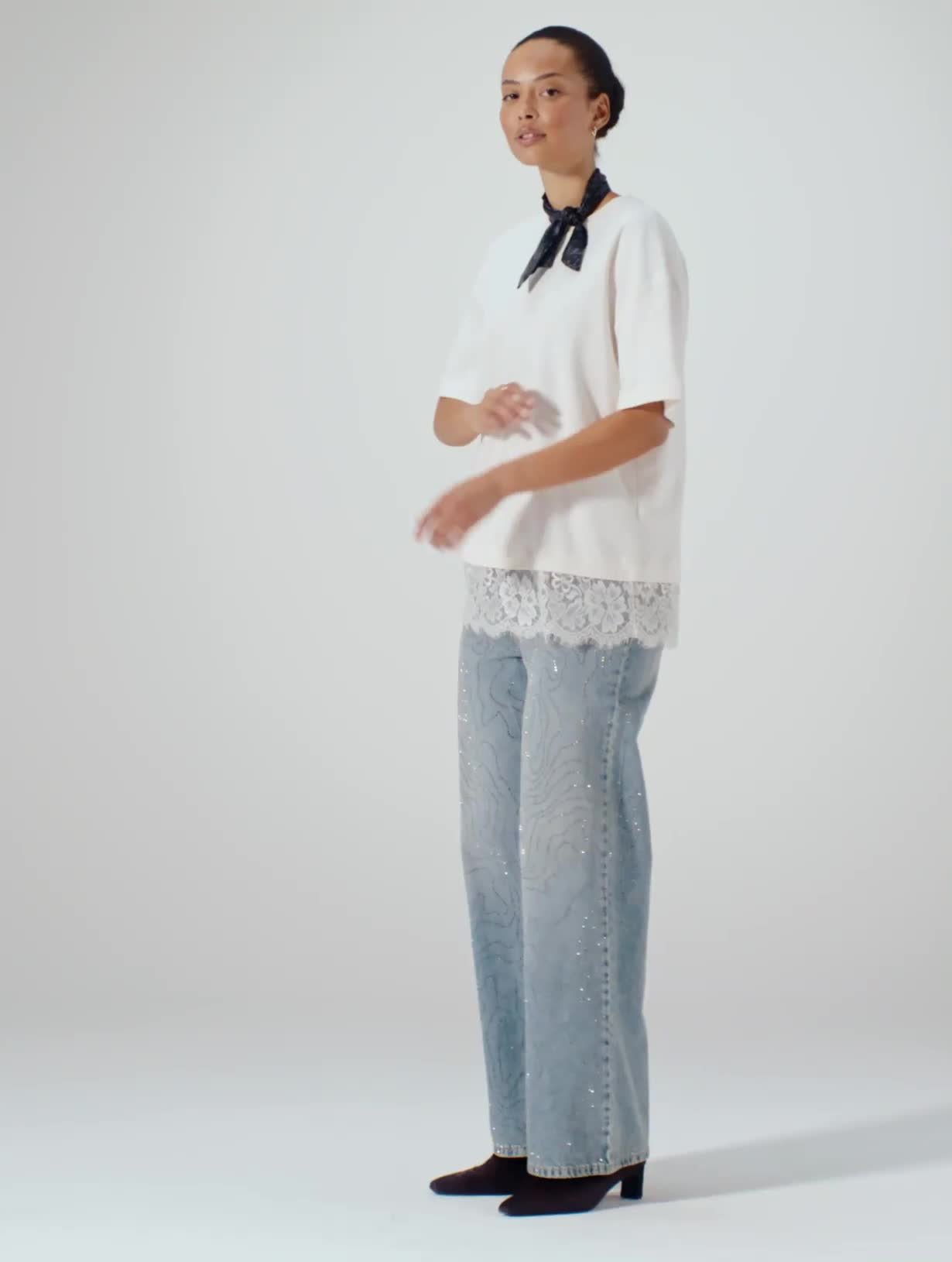 Mid-Wash Swirl Leg Wide Leg Jeans 14L - Video 1 thumbnail